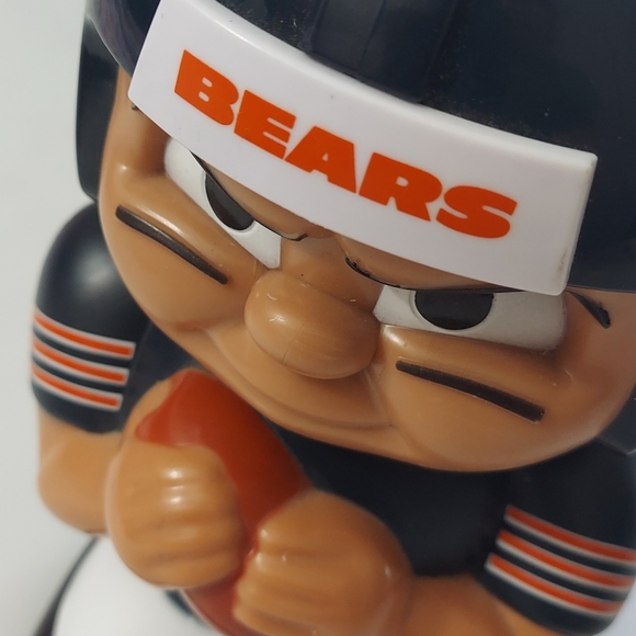 Chicago Bears Big Sip 3D Water Bottle - Picture 10 of 10